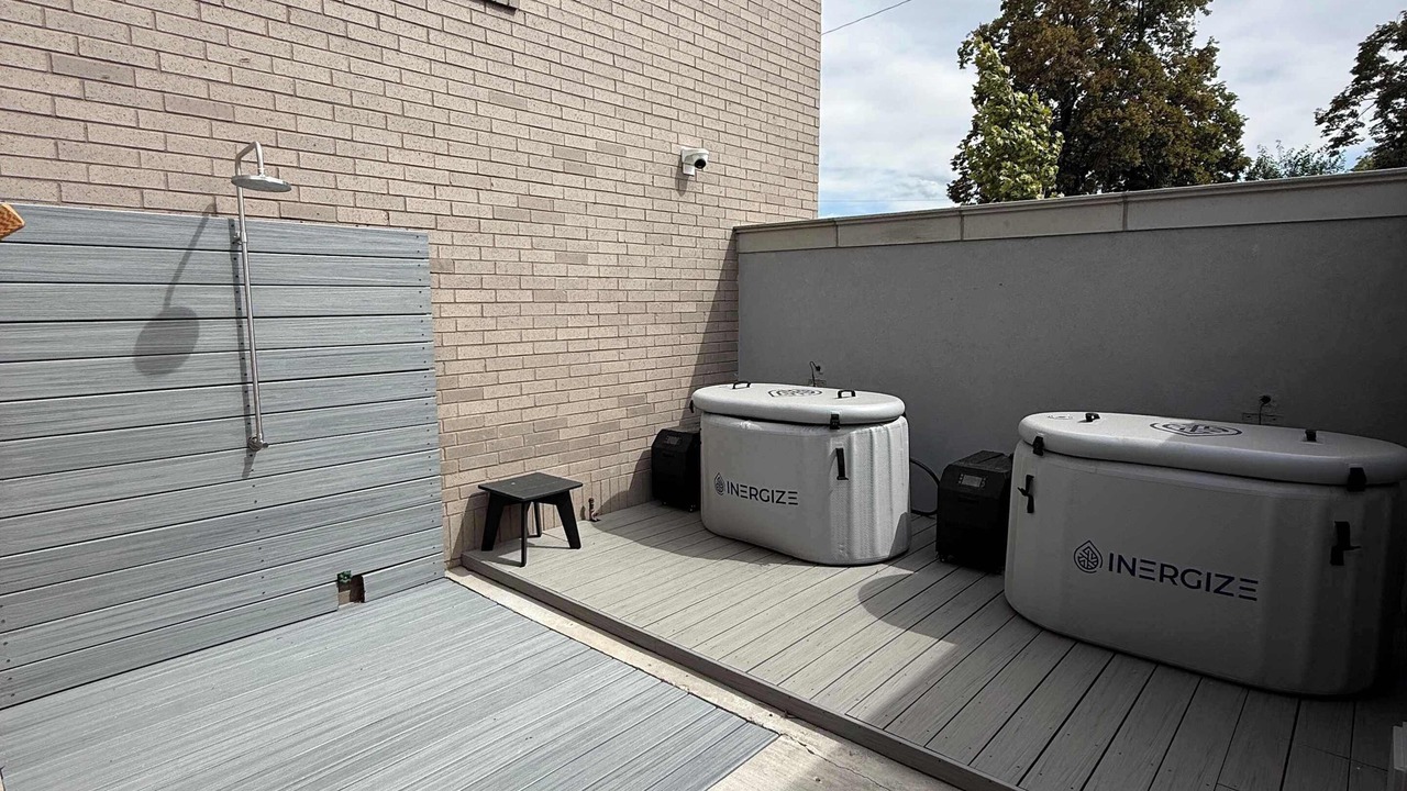 Photo of Patio Balcony in People's Freeway