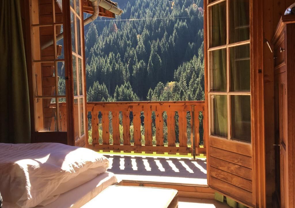 Photo of Bedroom in Troistorrents