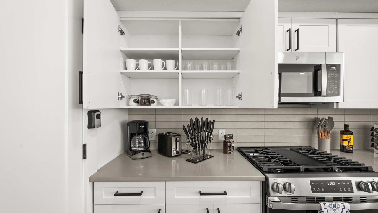 Photo of Kitchen in People's Freeway
