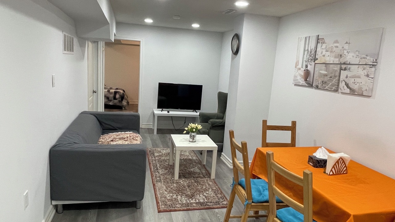 Photo of Livingroom in Unionville