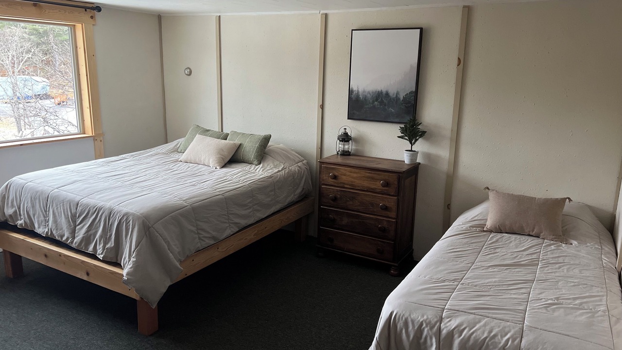 Photo of Bedroom in Crane Lake