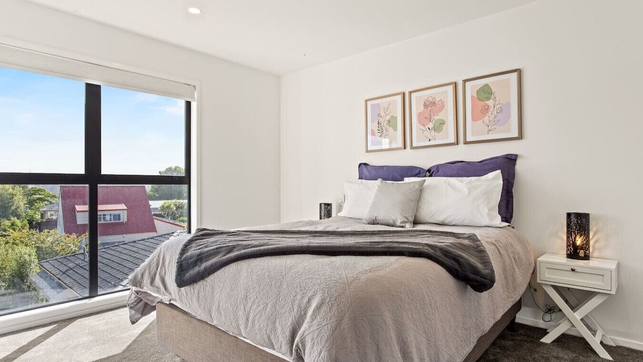 Photo of Bedroom in Mount Albert