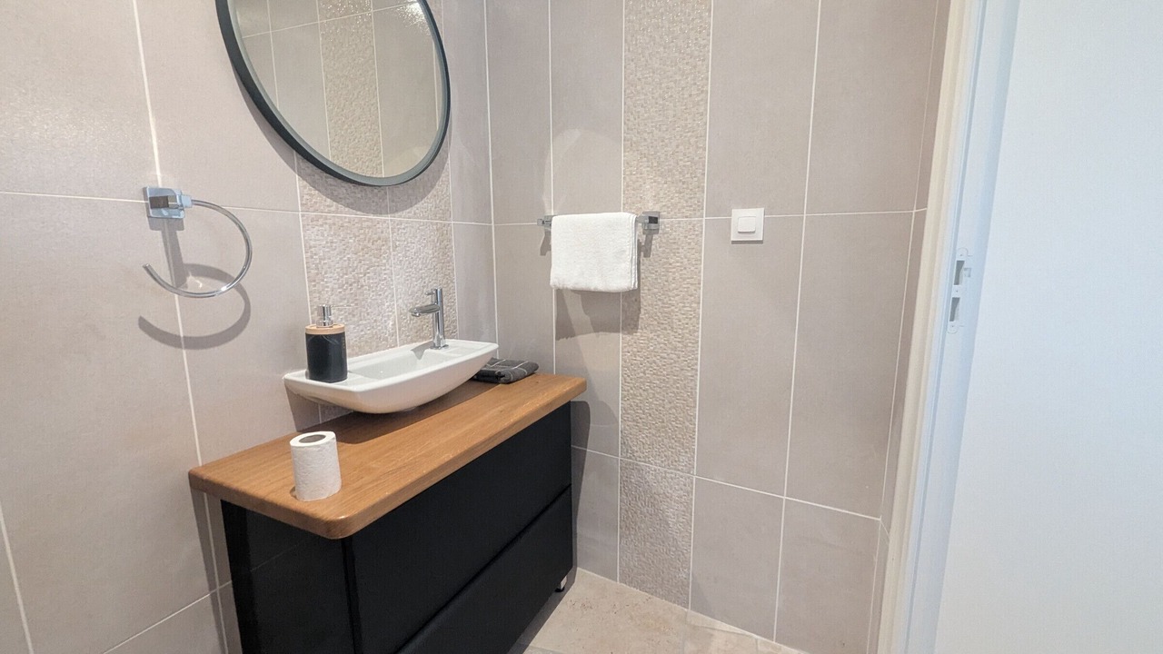 Photo of Bathroom in Bricon