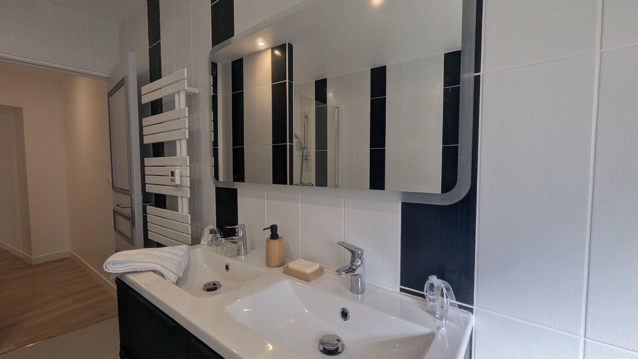 Photo of Bathroom in Bricon