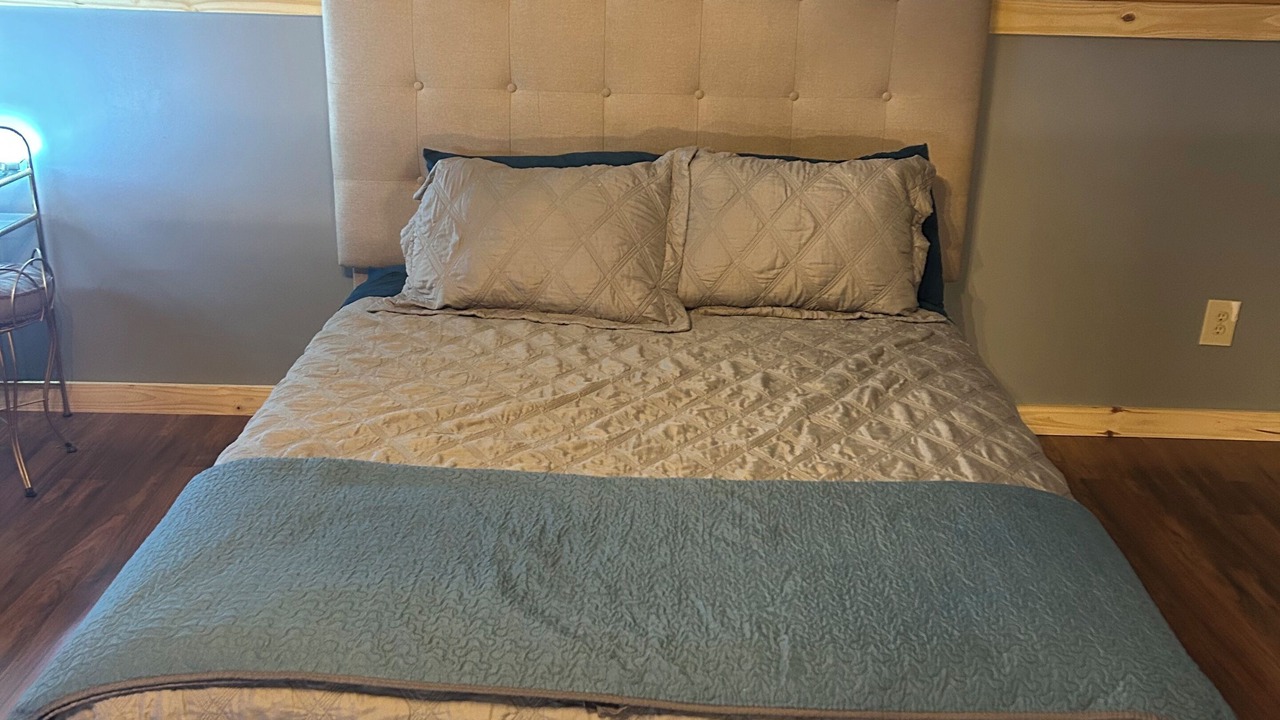 Photo of Bedroom in Shirley