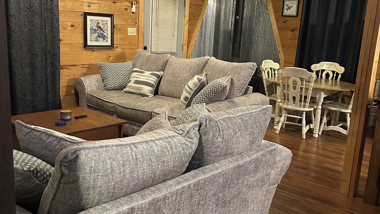 Photo of Livingroom in Shirley
