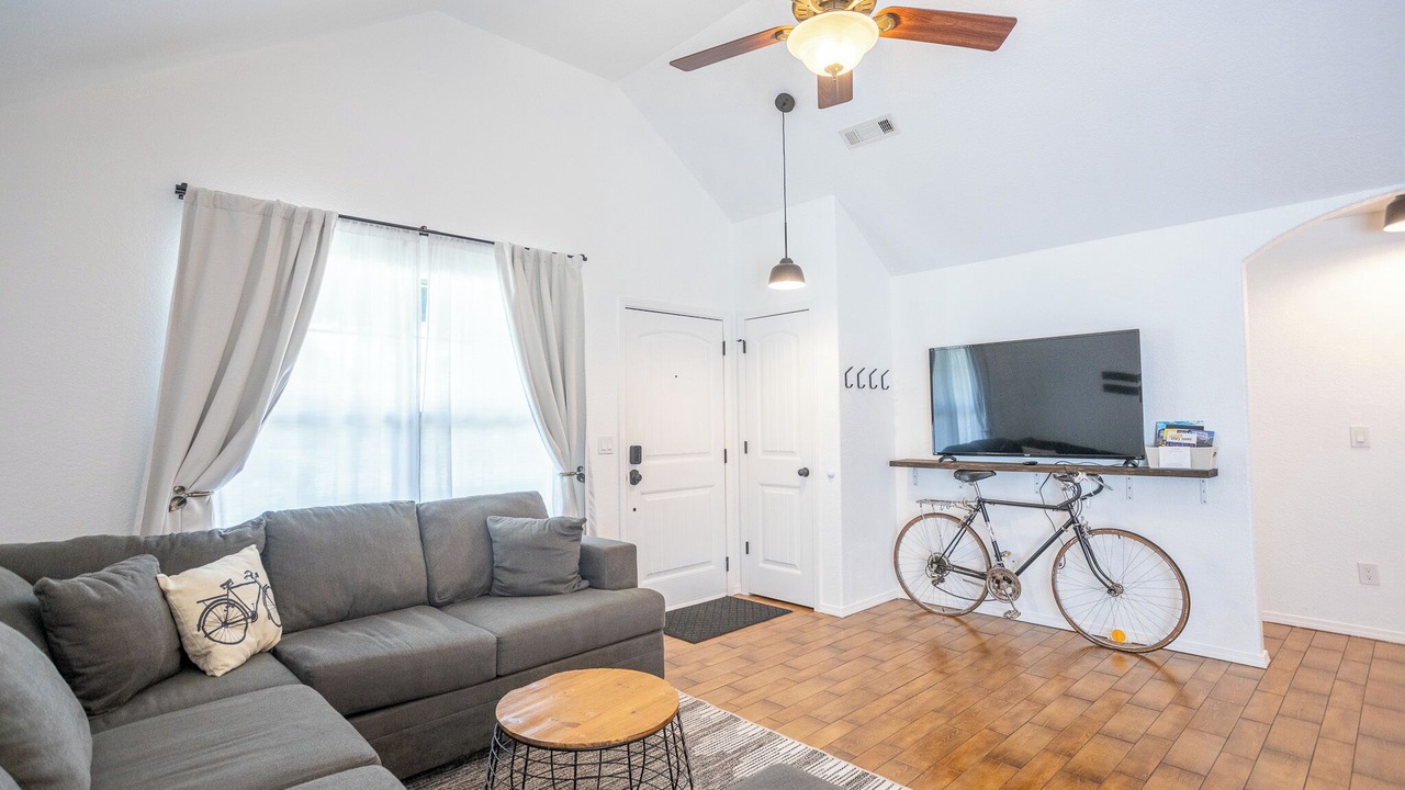 Photo of Livingroom in Bentonville