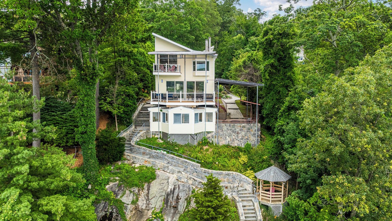 Photo of Outdoor in Danbury