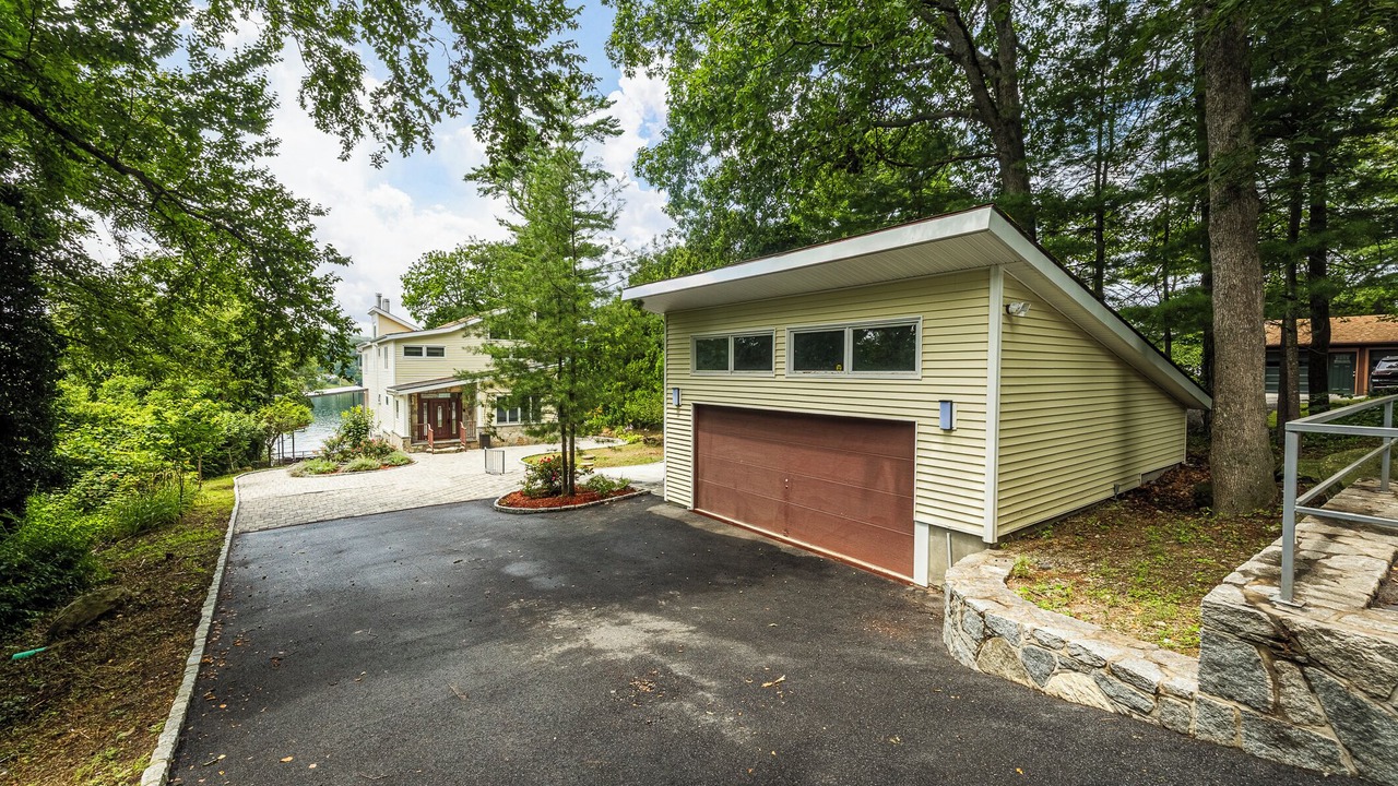 Photo of Outdoor in Danbury