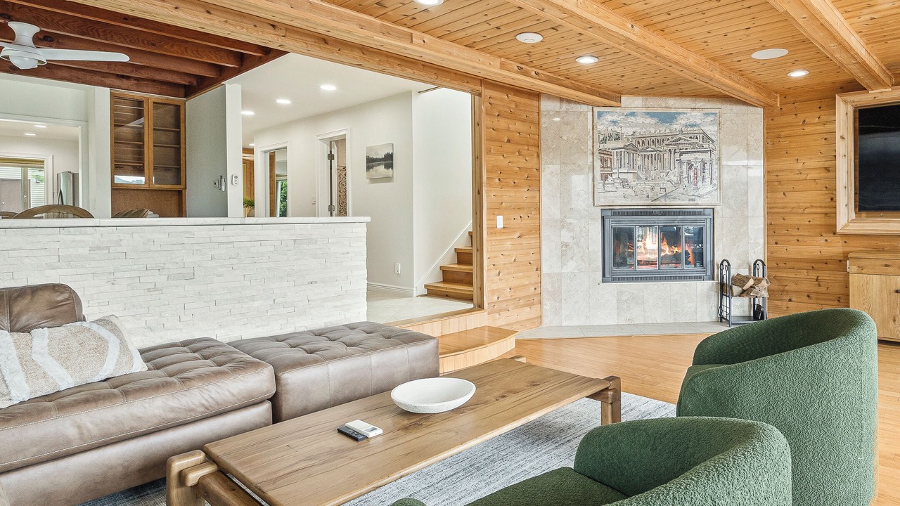 Photo of Livingroom in Danbury