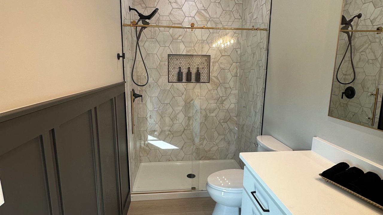 Photo of Bathroom in Grand Island