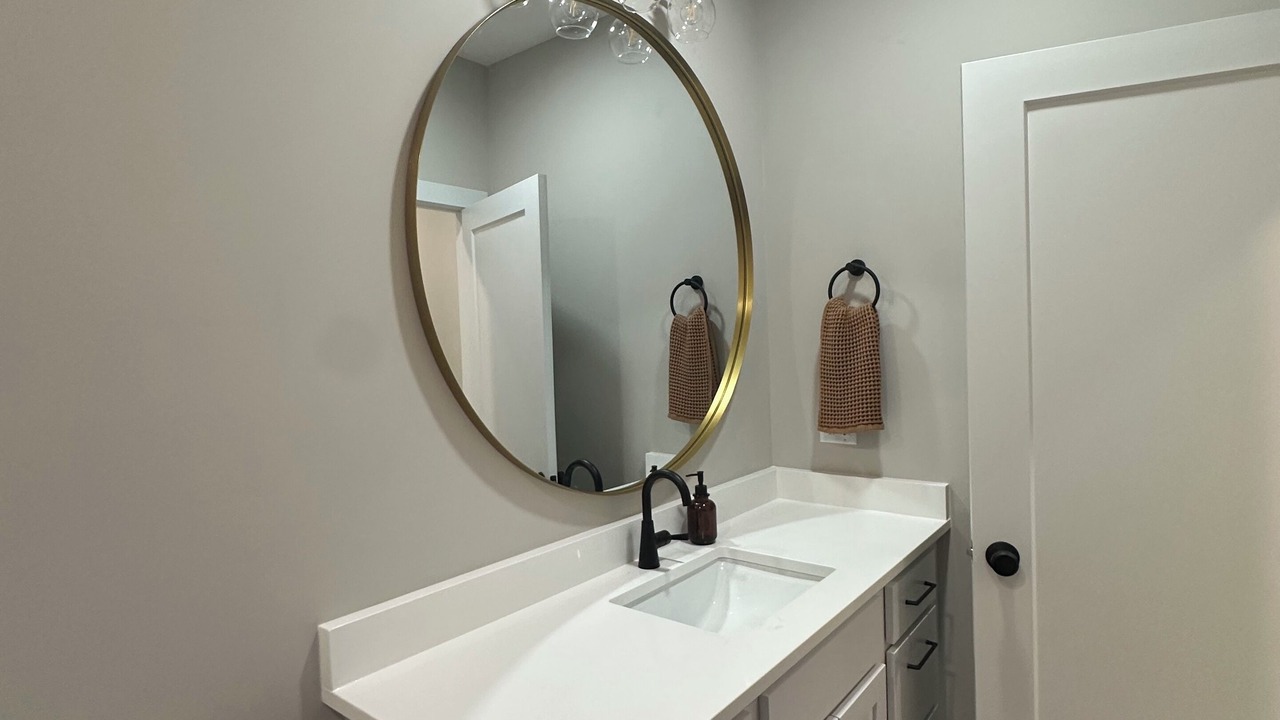 Photo of Bathroom in Grand Island