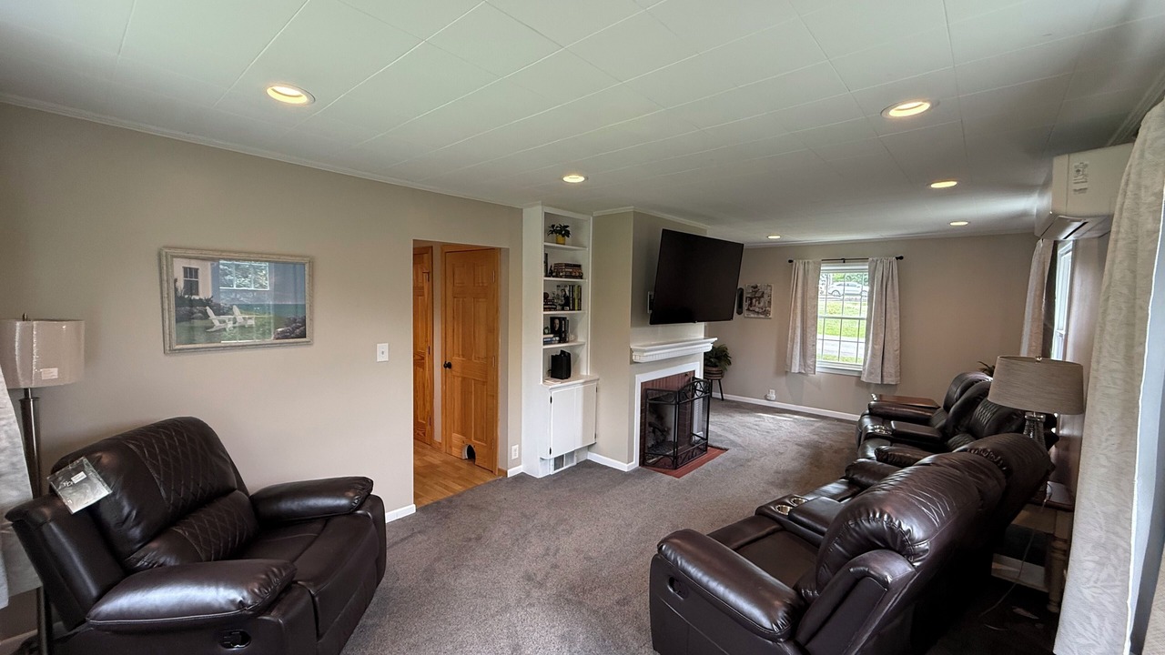 Photo of Livingroom in Presque Isle