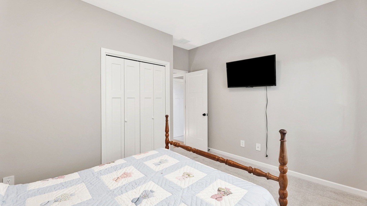 Photo of Bedroom in Goddard