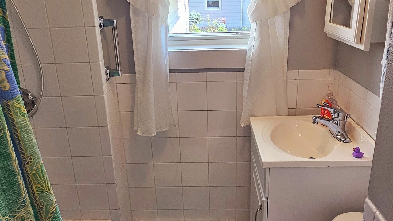 Photo of Bathroom in Woburn
