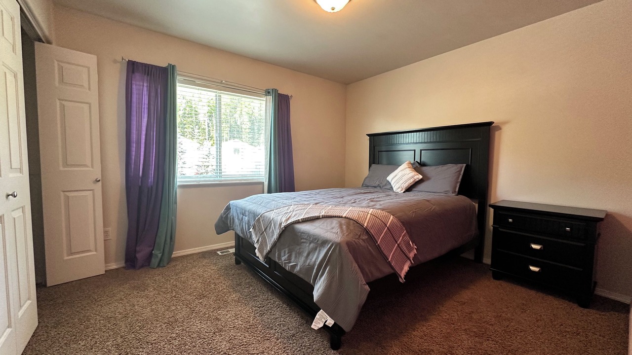 Photo of Bedroom in Eagle River
