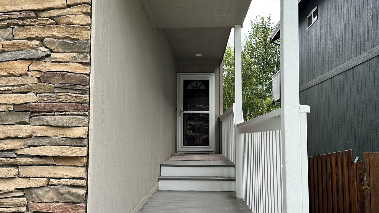 Photo of Outdoor in Eagle River