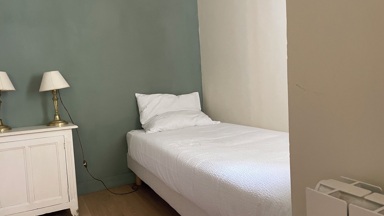Photo of Bedroom in St.-Martin-des-Champs