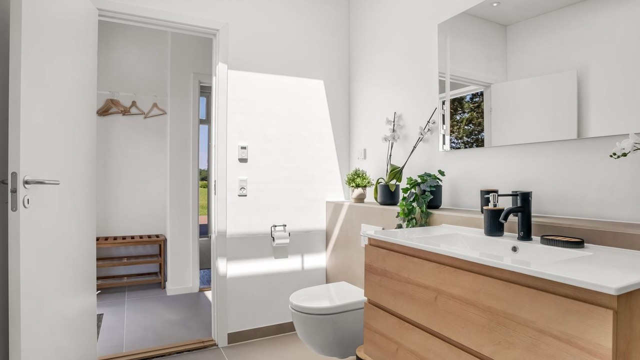 Photo of Bathroom in Bog By