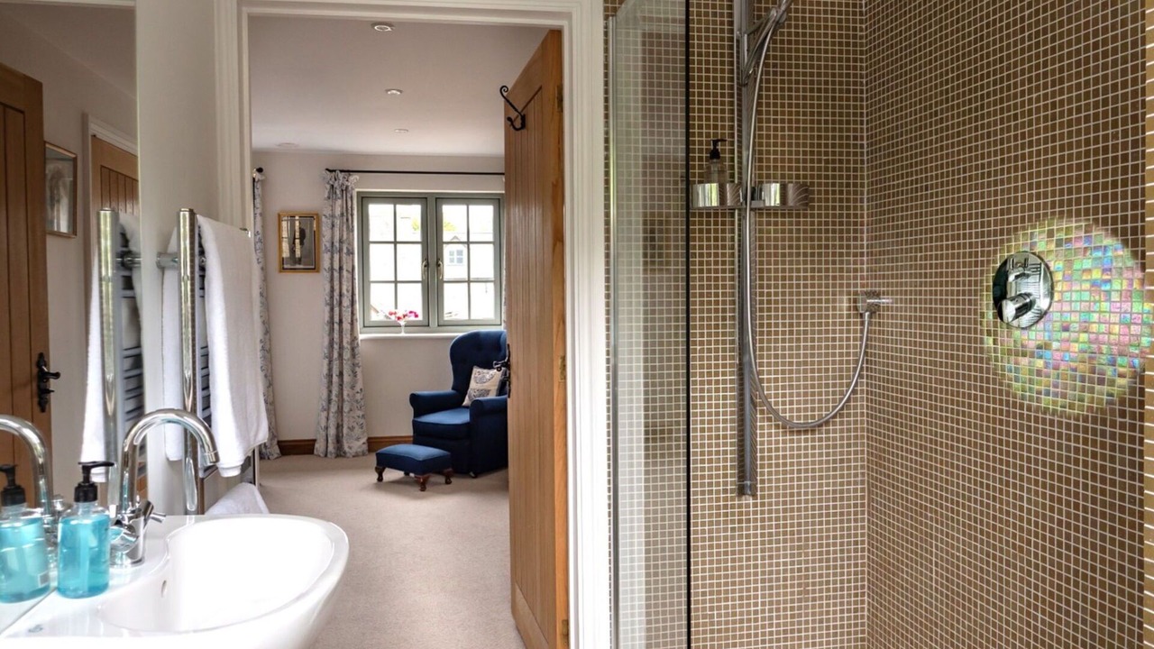 Photo of Bathroom in Kingham