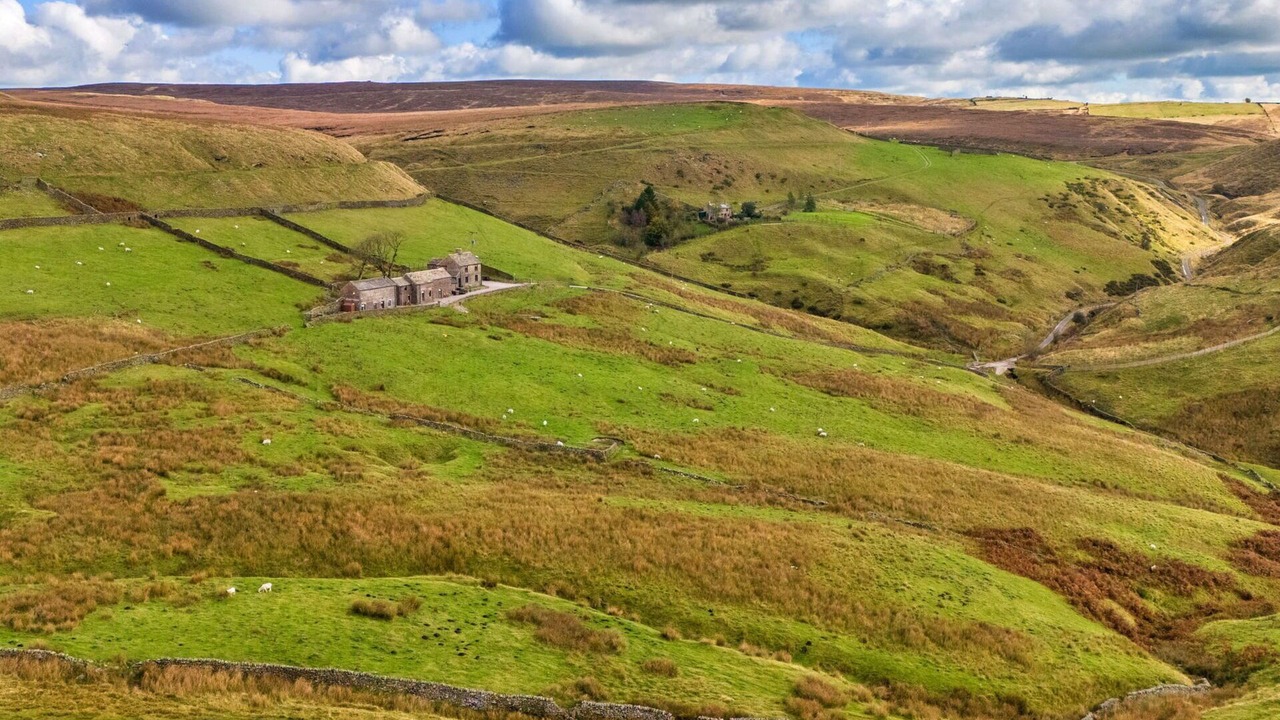 Photo of Others in Buxton