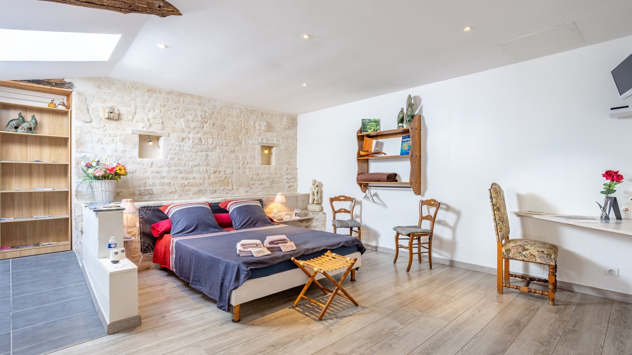 Photo of Bedroom in Saint-Martin-de-Fraigneau