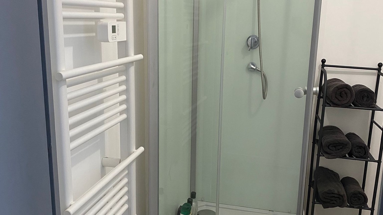 Photo of Bathroom in Denain