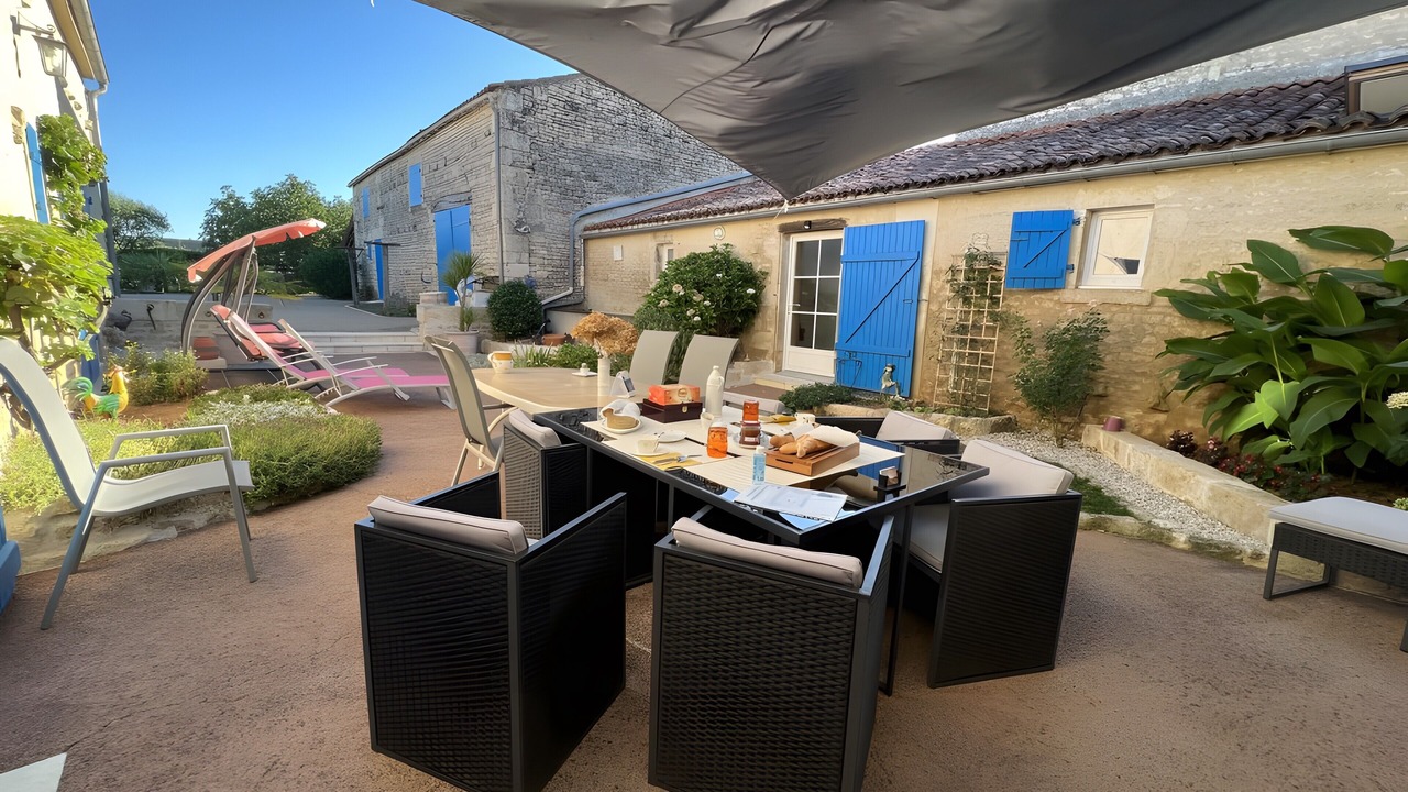 Photo of Outdoor in Saint-Martin-de-Fraigneau