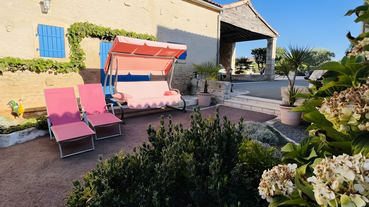 Photo of Outdoor in Saint-Martin-de-Fraigneau