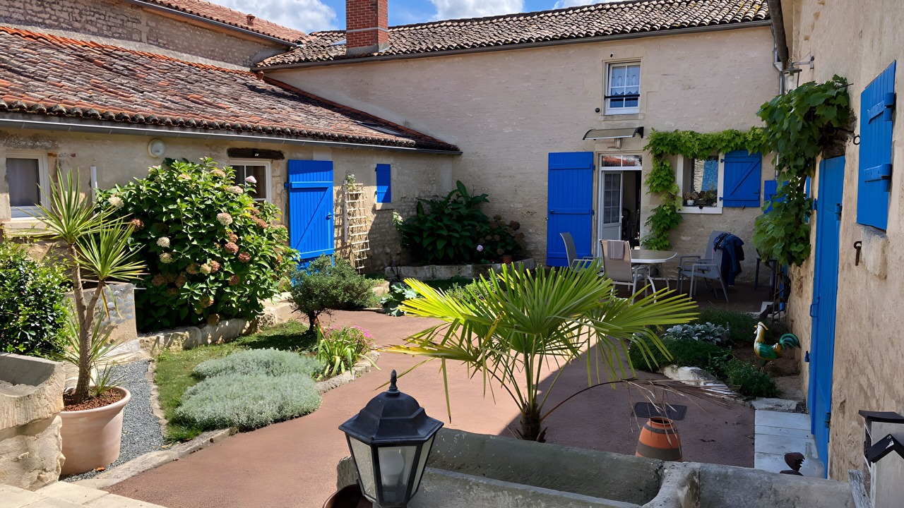 Photo of Outdoor in Saint-Martin-de-Fraigneau