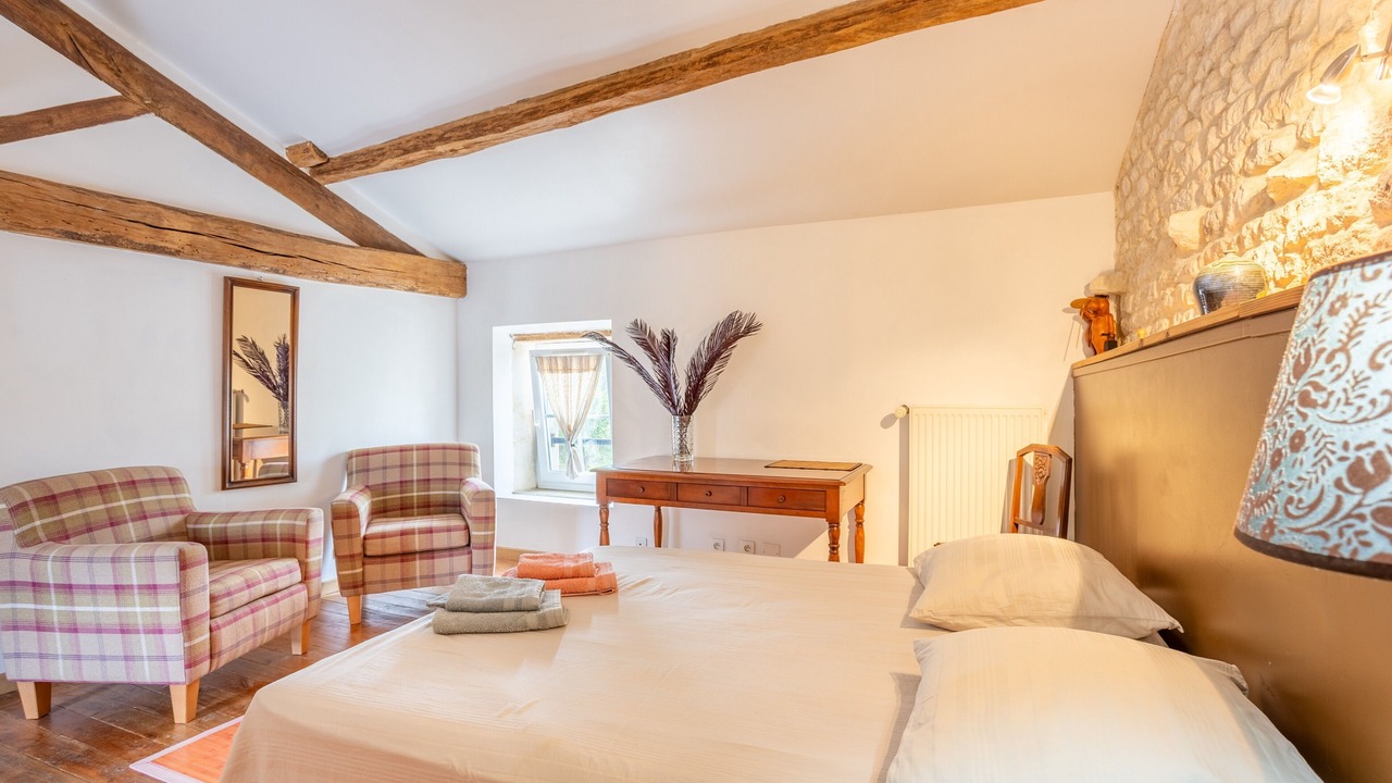 Photo of Bedroom in Saint-Martin-de-Fraigneau