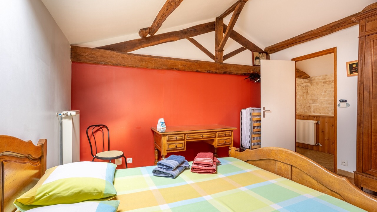 Photo of Bedroom in Saint-Martin-de-Fraigneau