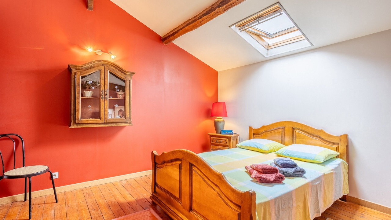 Photo of Bedroom in Saint-Martin-de-Fraigneau