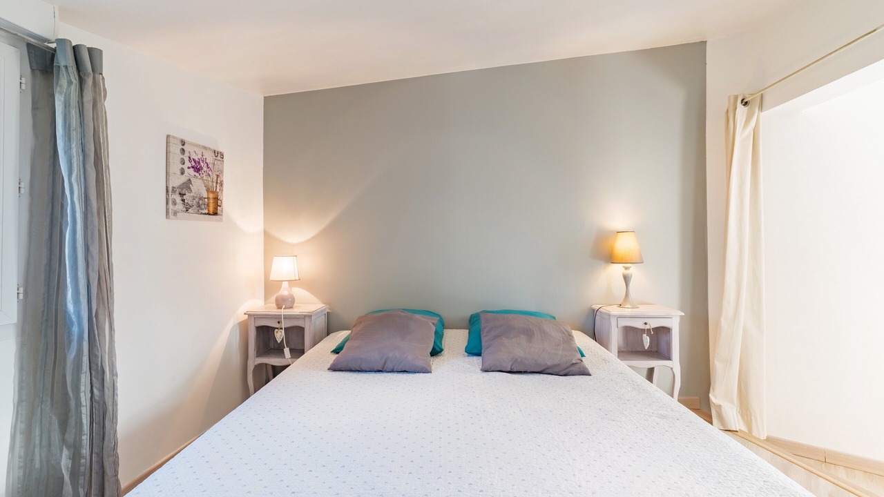 Photo of Bedroom in Greoux-les-Bains