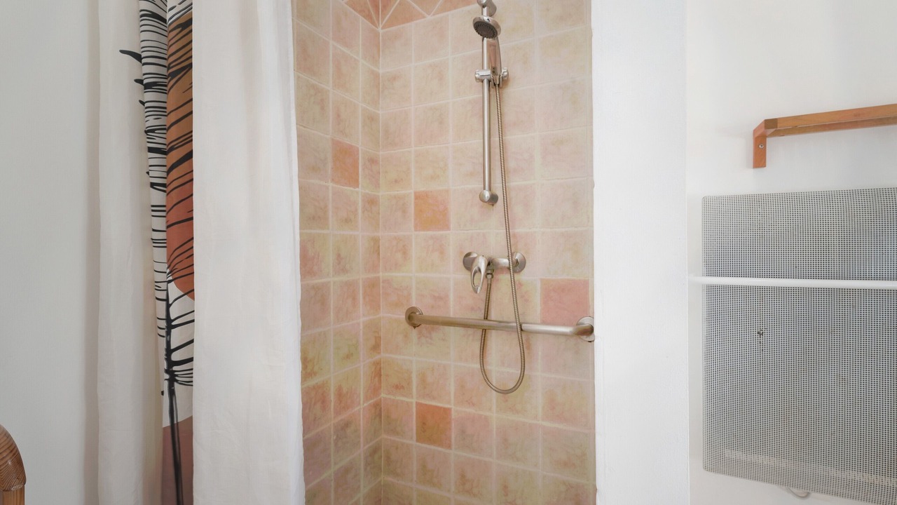 Photo of Bathroom in Greoux-les-Bains