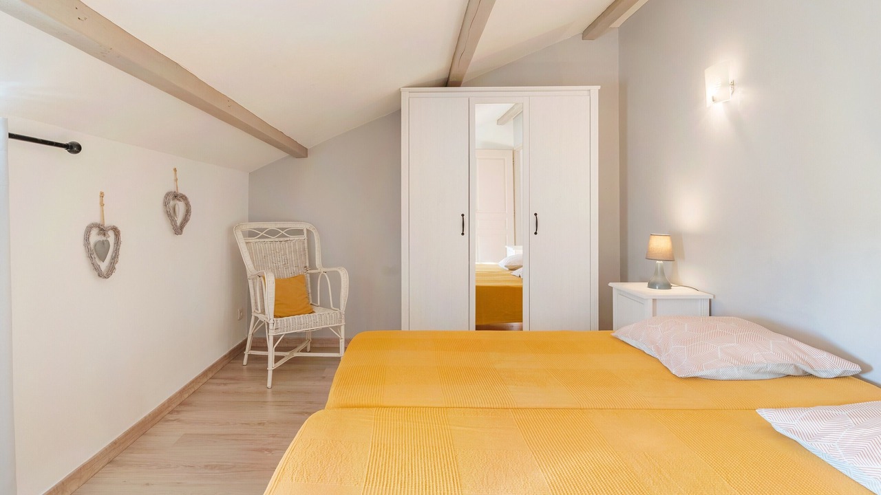 Photo of Bedroom in Greoux-les-Bains