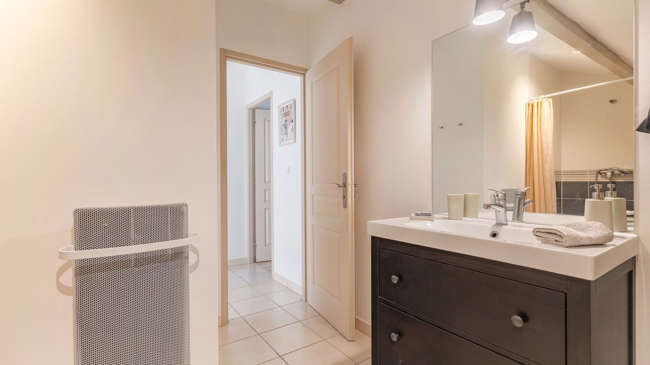 Photo of Bathroom in Greoux-les-Bains