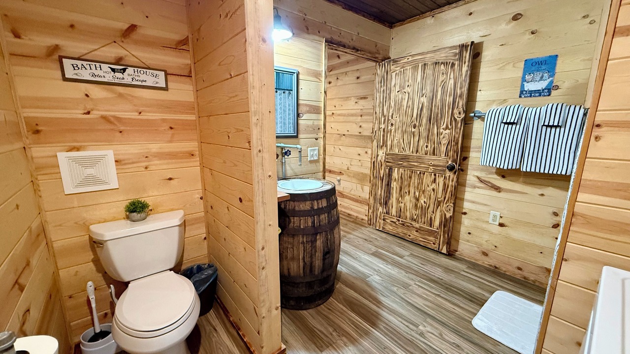 Photo of Bathroom in Fort Payne