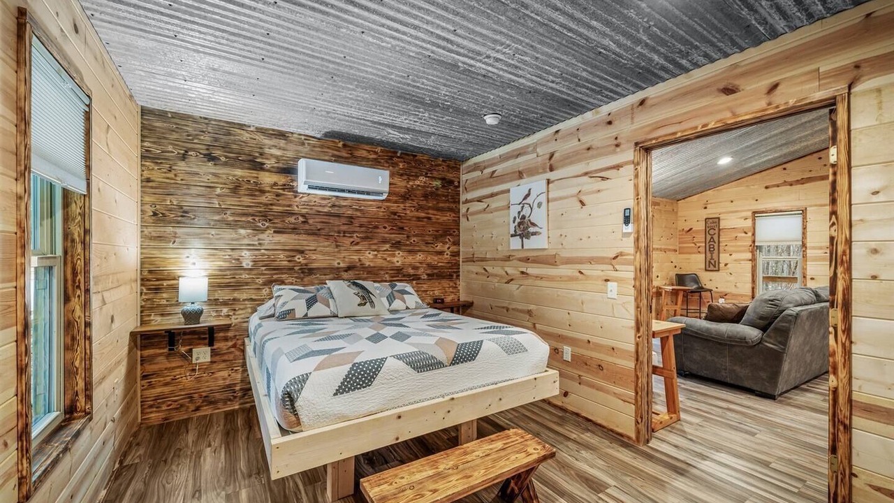 Photo of Bedroom in Fort Payne