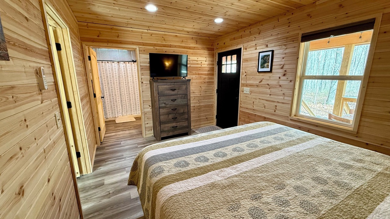 Photo of Bedroom in Fort Payne