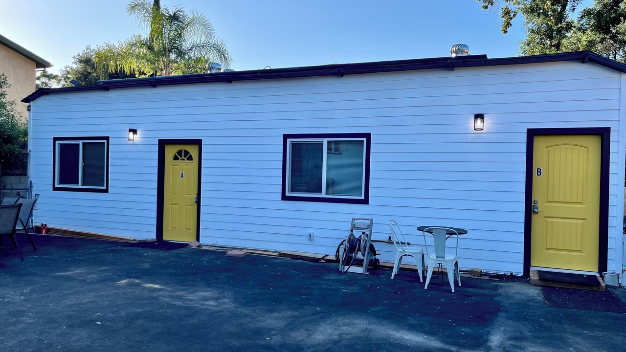 Photo of Outdoor in Canoga Park