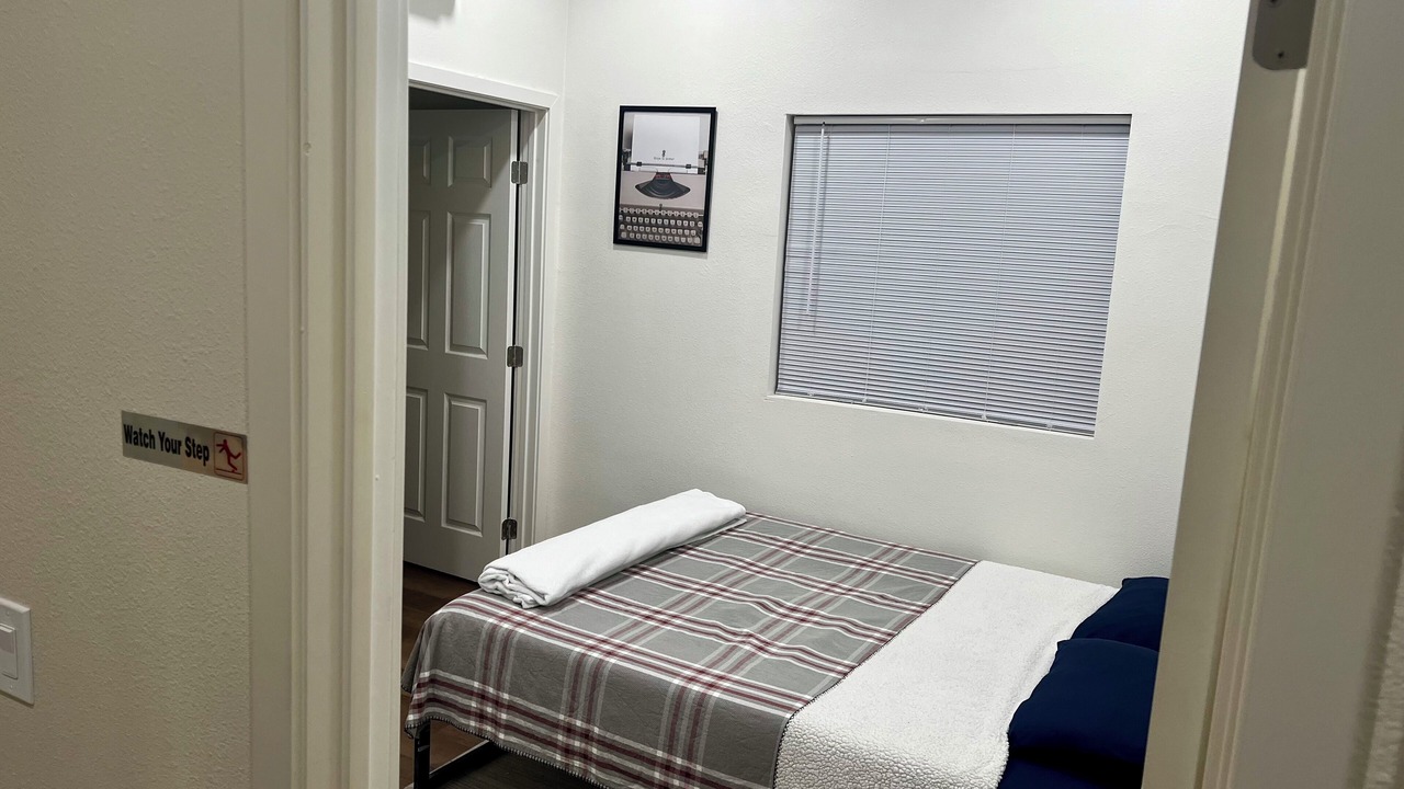 Photo of Bedroom in Canoga Park