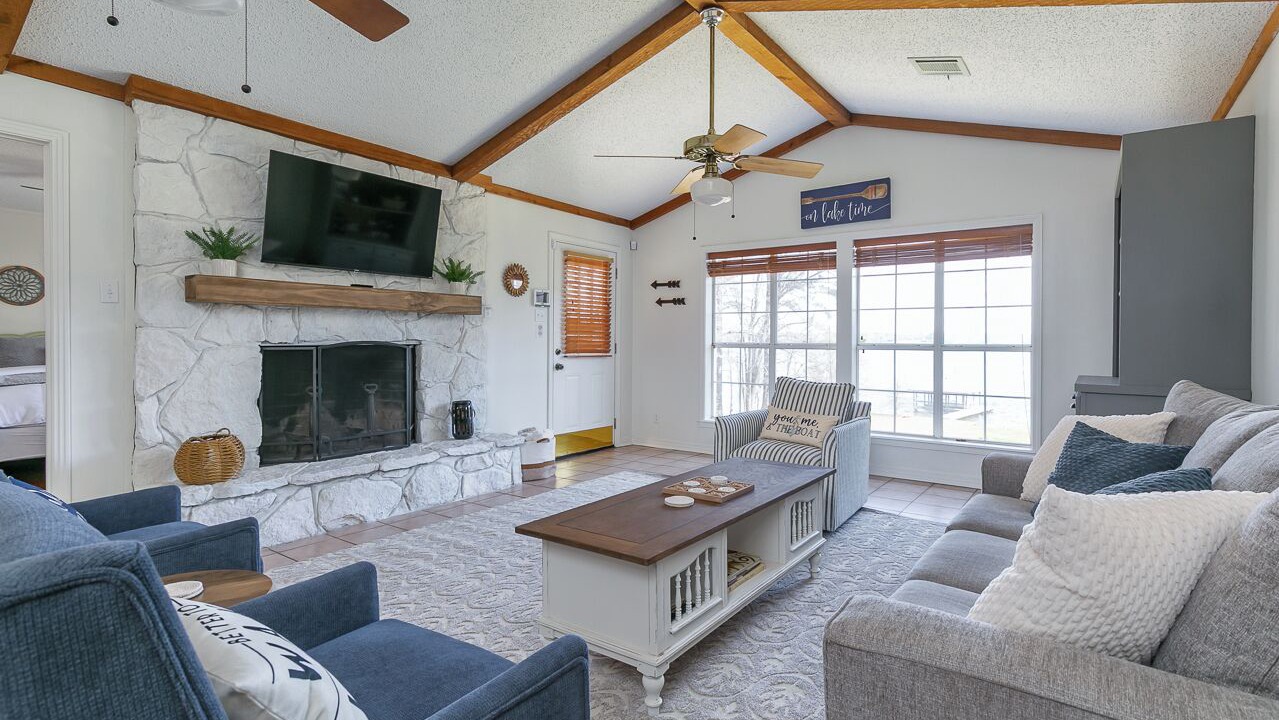 Photo of Livingroom in Downsville