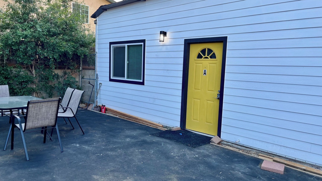 Photo of Outdoor in Canoga Park