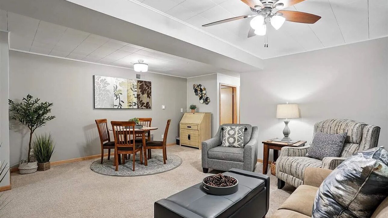 Photo of Livingroom in University Heights