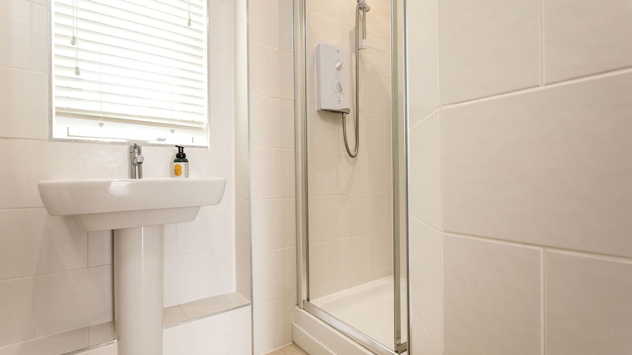 Photo of Bathroom in Constantine Bay