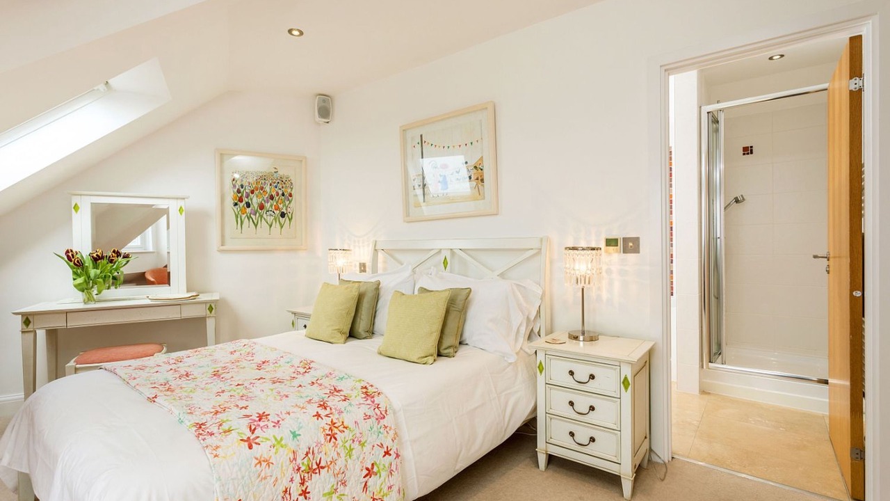 Photo of Bedroom in Constantine Bay