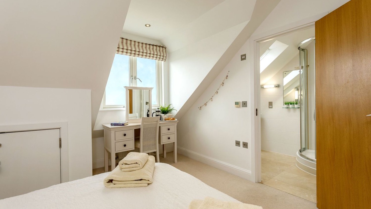 Photo of Bedroom in Constantine Bay