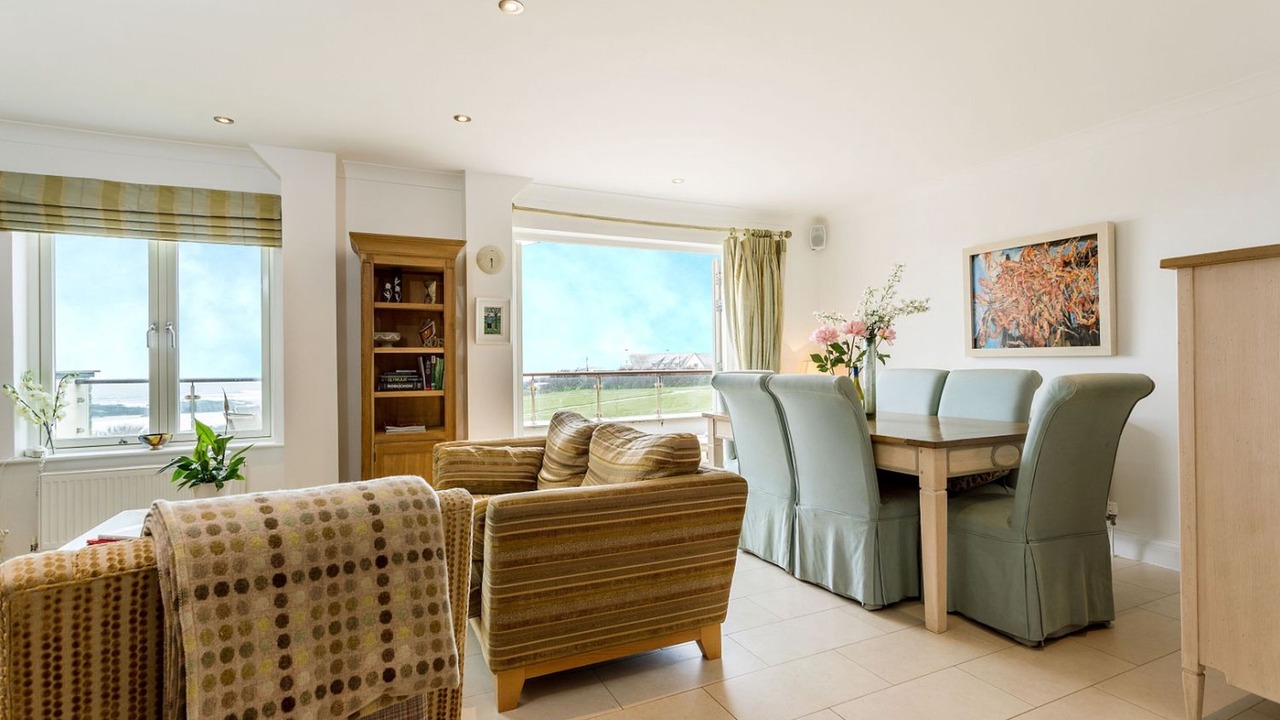 Photo of Livingroom in Constantine Bay