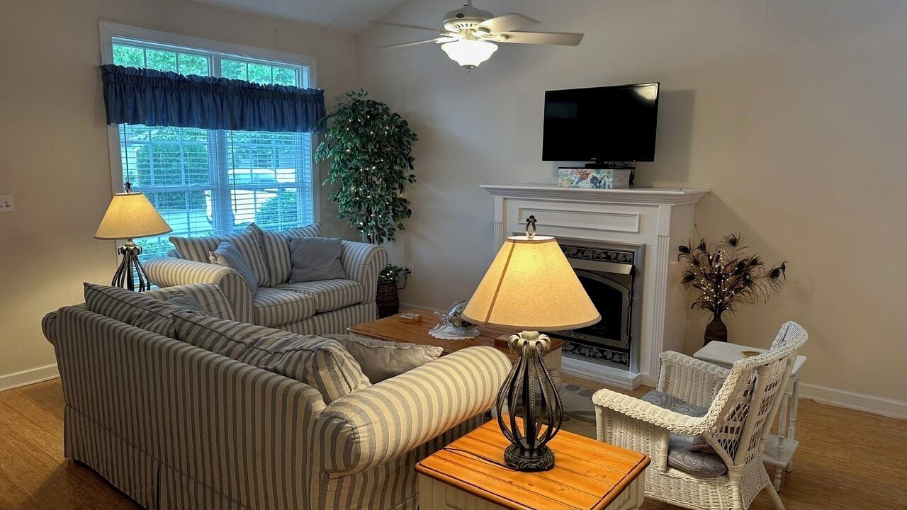 Photo of Livingroom in Cape Charles